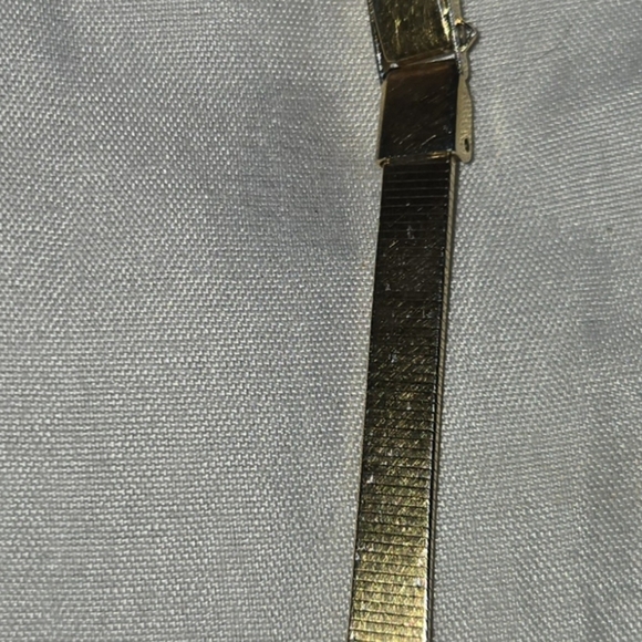 Seiko Gold Quartz Watch Vintage - Picture 9 of 13